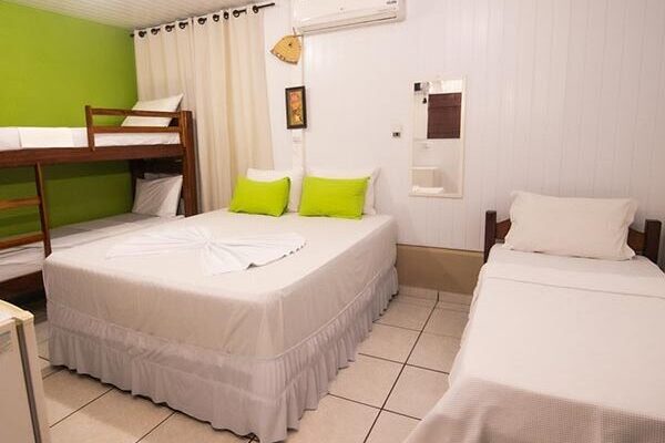 apartamento-familia-pousada-coracao-verde-04-e1747875112716.jpg